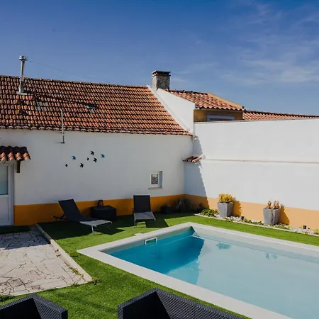 Villa Schilla House T3 Private Pool, Near Peniche, West Coast *
