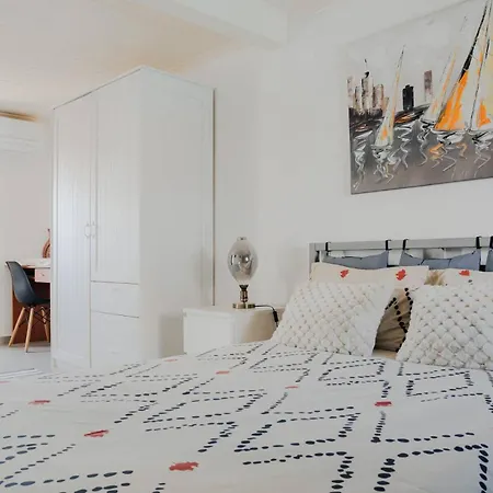 Villa Schilla House T3 Private Pool, Near Peniche, West Coast *