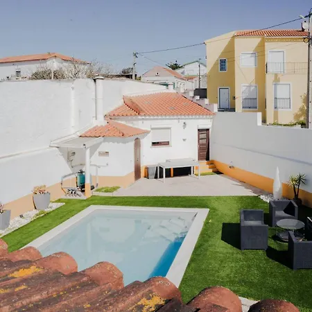 Villa Schilla House T3 Private Pool, Near Peniche, West Coast Lourinha (Lisbon)