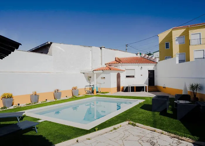 Schilla House T3 Private Pool, Near Peniche, West Coast * Lourinhã