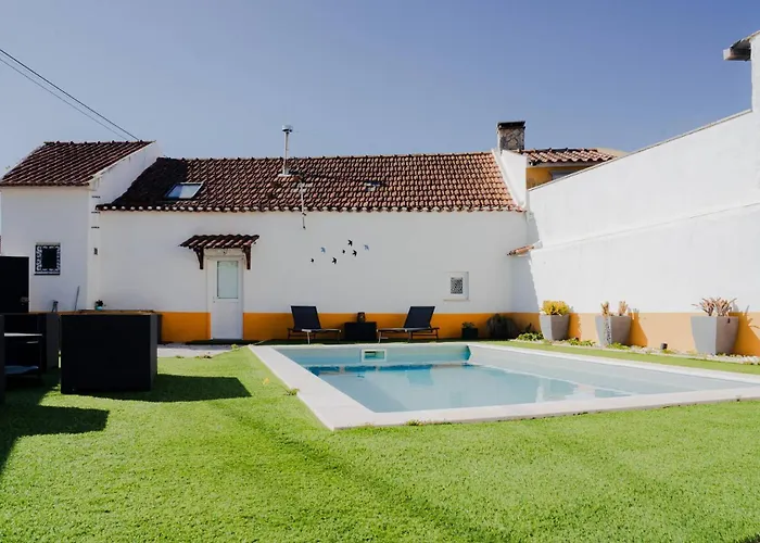 Schilla House T3 Private Pool, Near Peniche, West Coast * Lourinhã